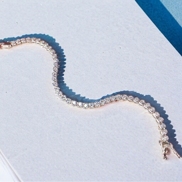 NEW Solid 925 Sterling Silver Rounded BezelSet High Carbon Stone Tennis Bracelet - Picture 1 of 16